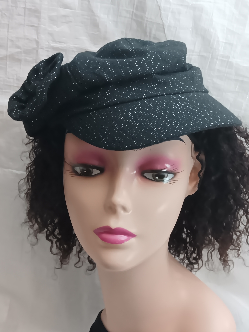 Women's black sparkle fashion cap with side bow